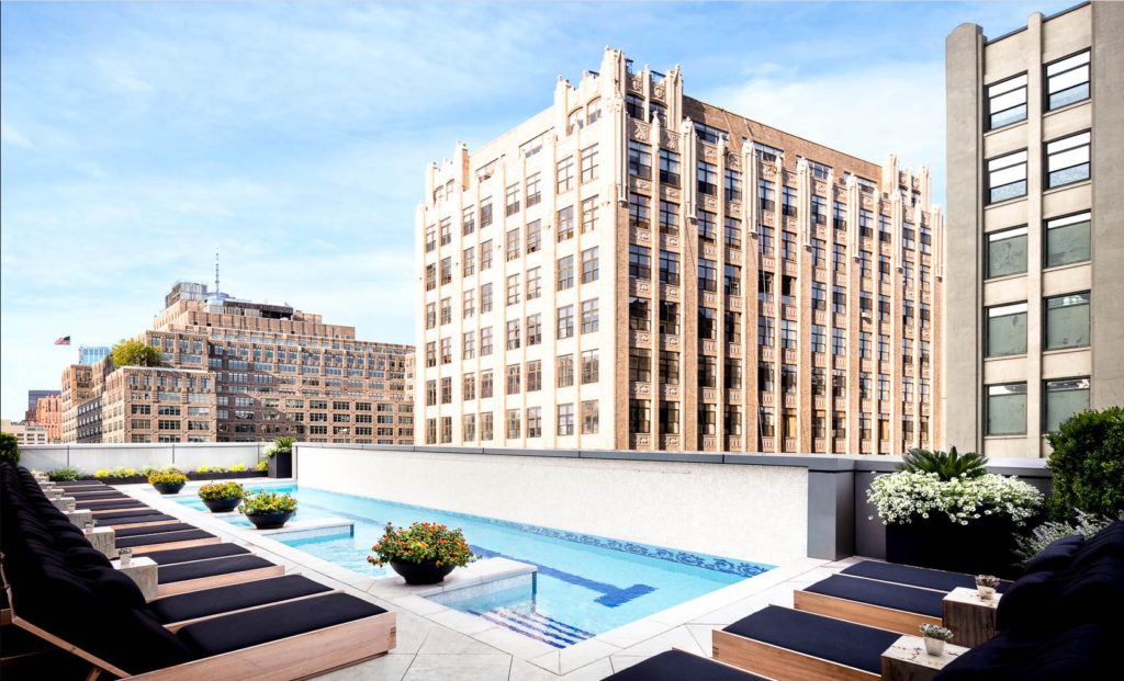 New York Hotels with rooftop Pools